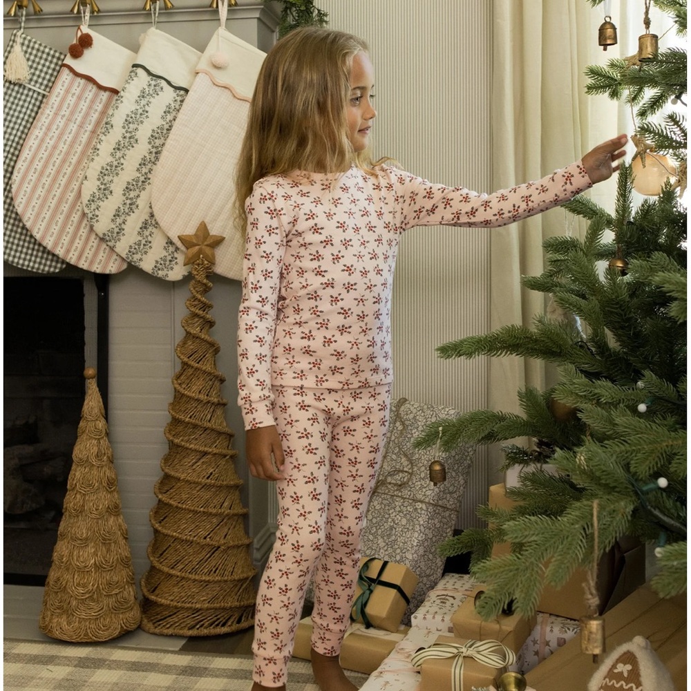 Rylee + Cru Organic Long Sleeve Pajama Set || Holly Berry